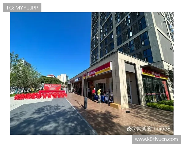 星城国际入口：通达全城的交通枢纽，便捷生活从这里开始